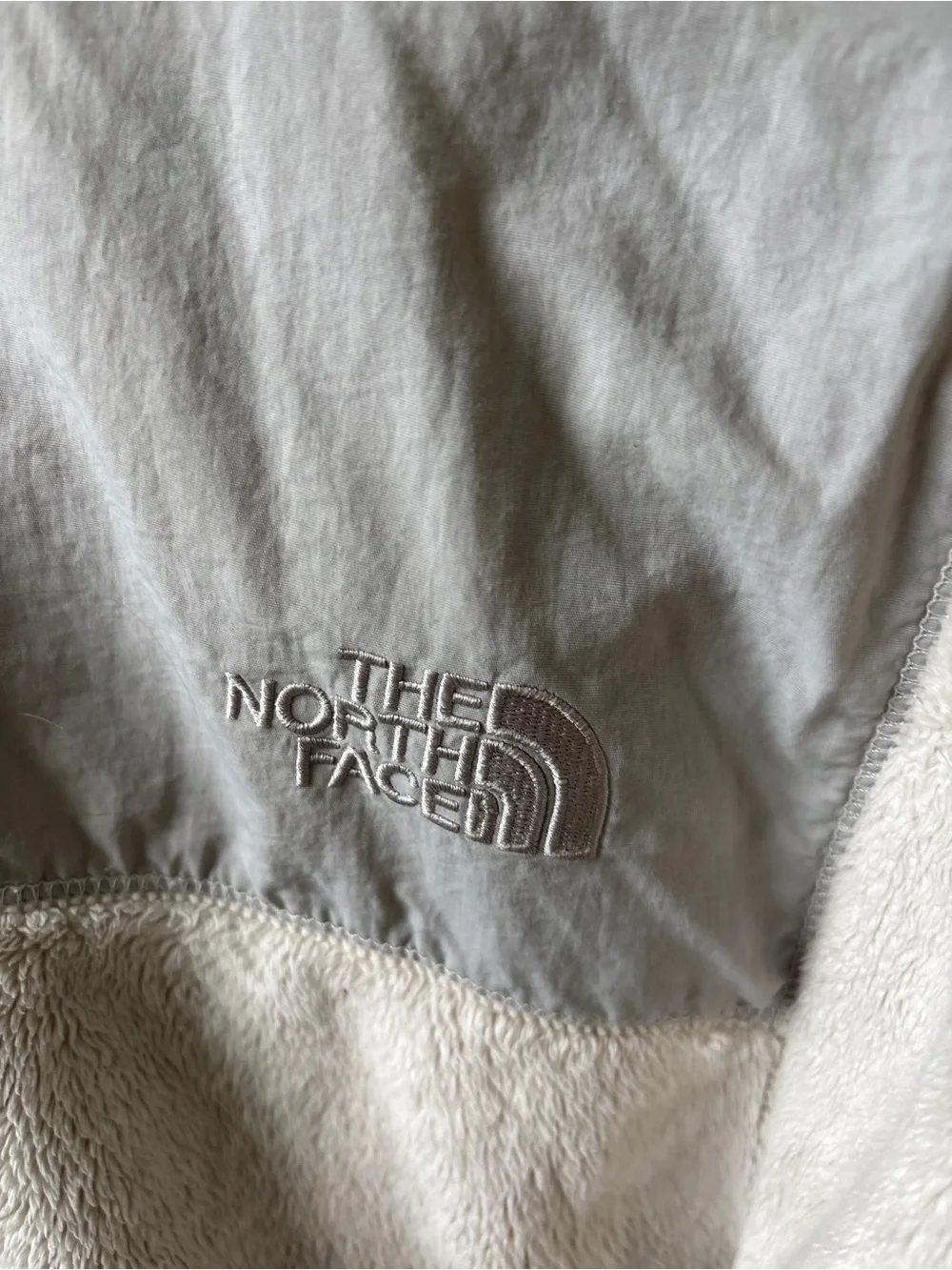The North Face Girls Osolita Fleece Jacket Cream Full Zip XL/TG